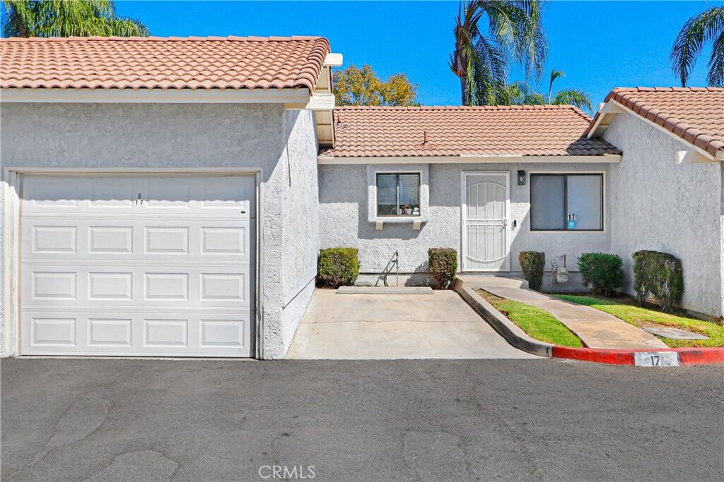 Property Photo:  9505 Arlington 17  CA 92503 