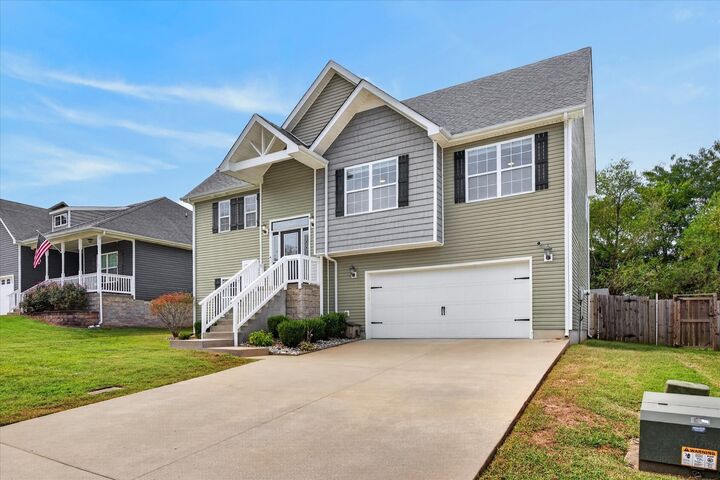 Property Photo:  2833 Russet Ridge Dr  TN 37040 