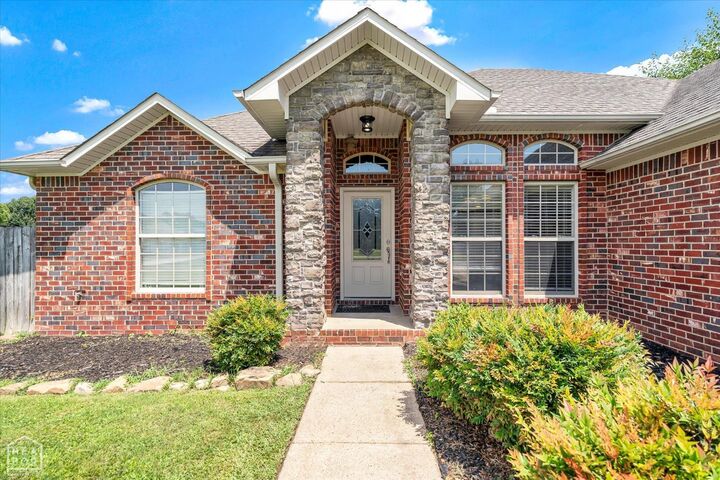 Property Photo: 102 Lenford Drive AR 72416