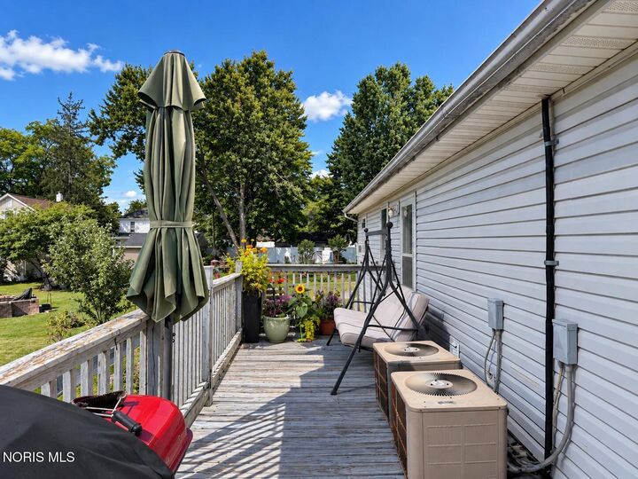 Property Photo:  521 River Street  OH 45840 