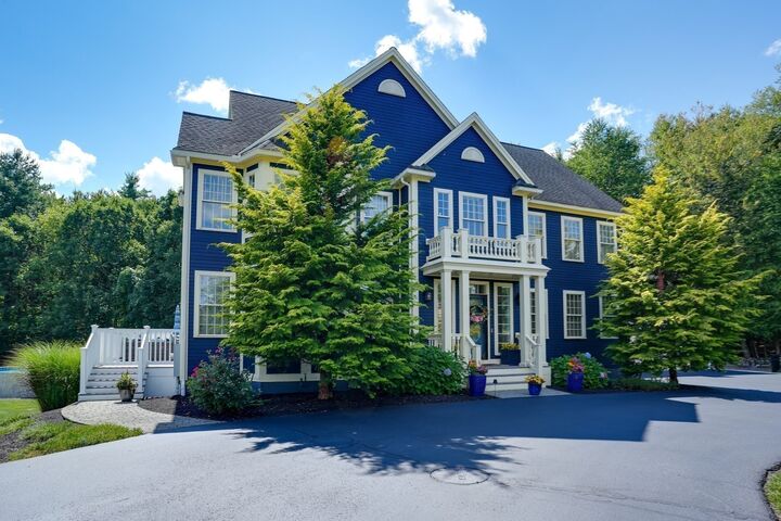 Property Photo: 110 Old Farm Rd MA 01462