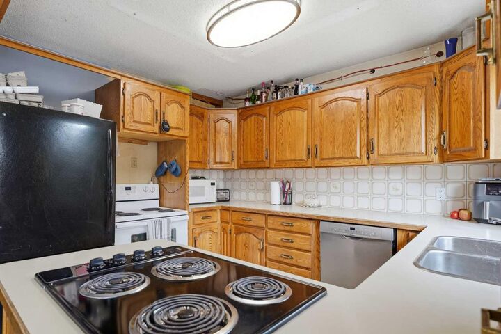 Property Photo:  21 Wilkins Green  AB T4N 5W9 