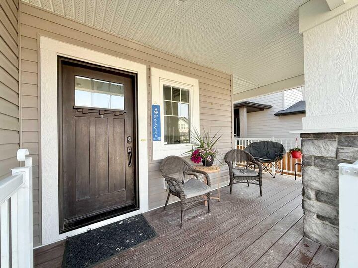 Property Photo:  55 Riverhurst Cove W  AB T1K 6Y8 