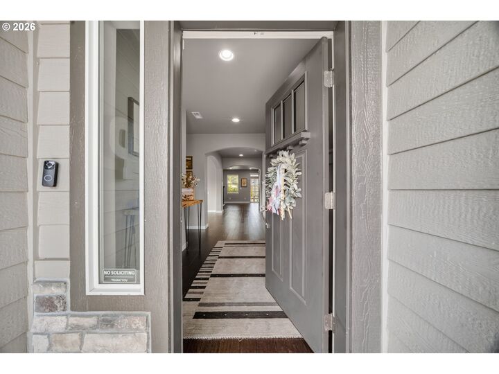 Property Photo:  2862 Lucia Ct  OR 97321 