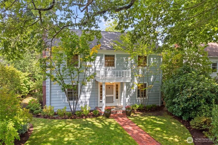 Property Photo: 621 34th Avenue E WA 98112