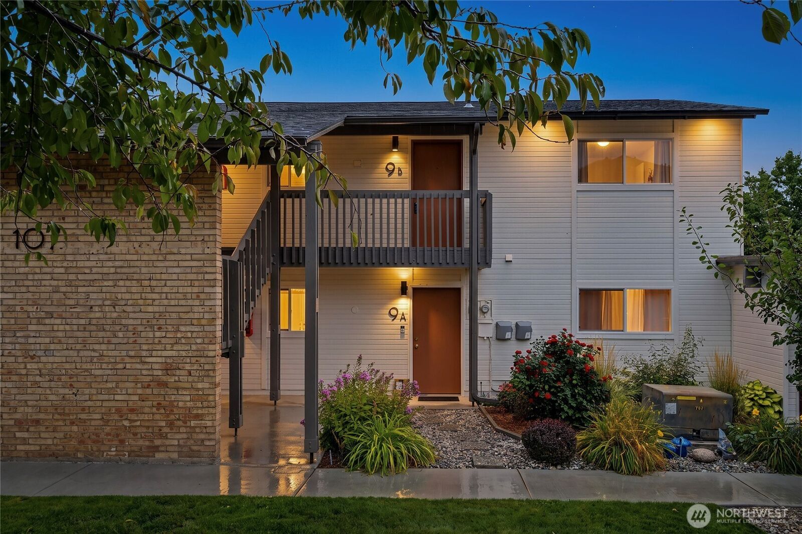 Property Photo: 107 Schafer St 9B WA 98801