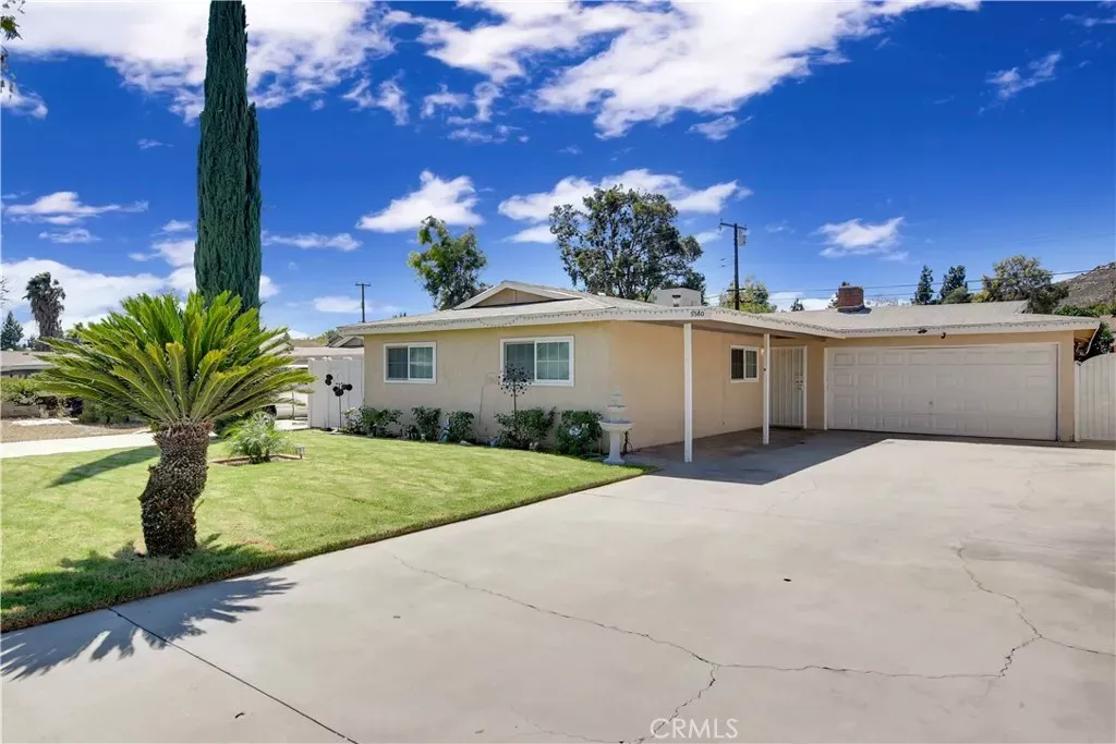 Property Photo: 5560 Cleta Drive CA 92505