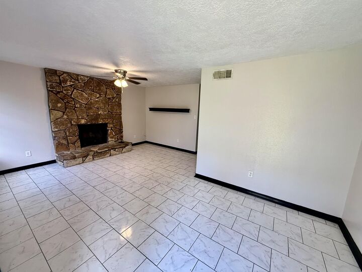 Property Photo: 4153 Arthur Ln TX 77706