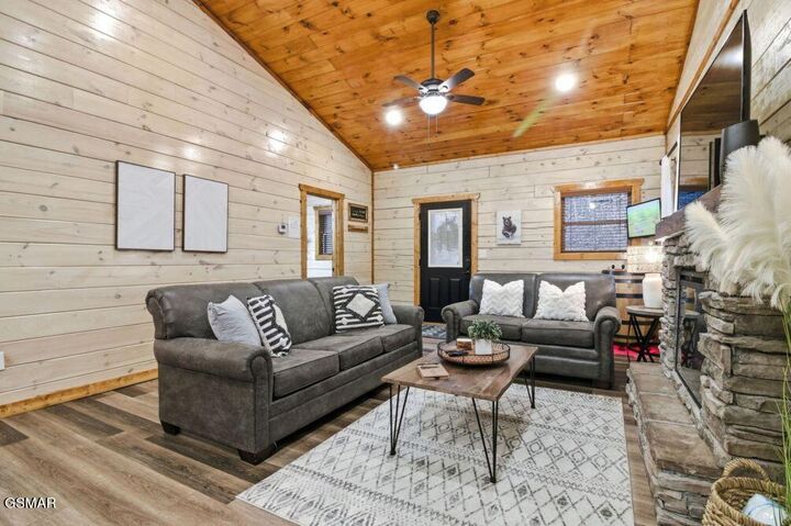 Property Photo:  1636 Eagle Springs Road  TN 37876 