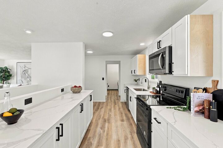 Property Photo:  14706 E 24th Ave  WA 99037 
