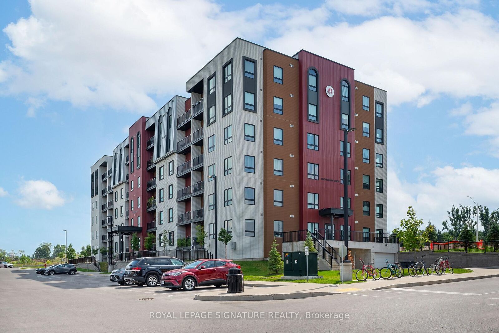 Property Photo:  10 Culinary Lane 508  ON L9J 0K2 
