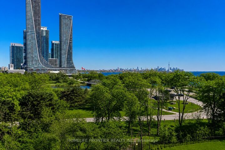 Property Photo: 2261 Lakeshore Boulevard W 611 ON M8V 3X1