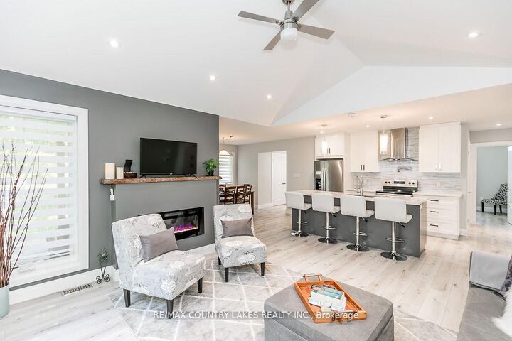 Property Photo: 2589 Lakeshore Drive ON L0K 1B0