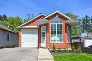 Property Photo:  26 Simcoe Street  ON N1E 3B8 