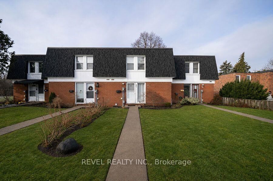 Property Photo:  273 Elgin Street 41  ON N3S 5B2 