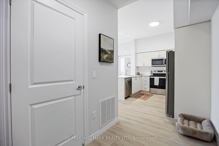 Property Photo:  70 Dean Avenue 302  ON L4N 0C2 