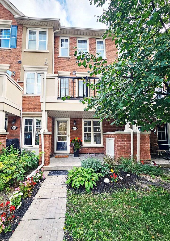 Photo de la propriété:  30 Mendelssohn Street 12  ON M1L 0G8 
