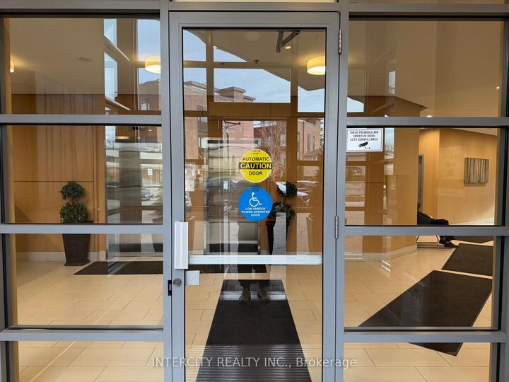 Property Photo:  7730 Kipling Avenue 802  ON L4L 1Y9 