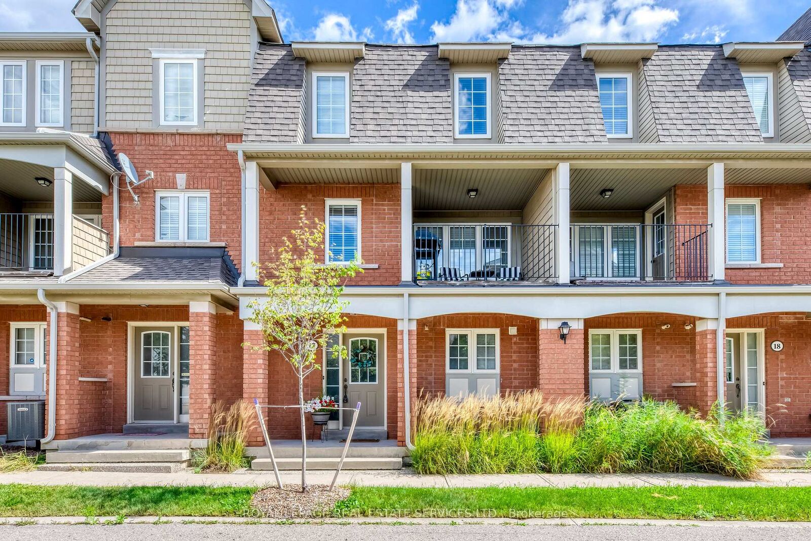 Property Photo:  2360 Parkhaven Boulevard 17  ON L6H 7S6 