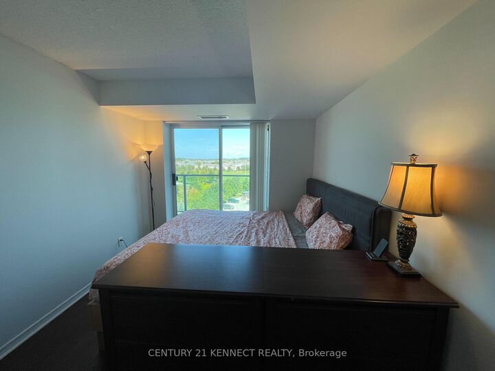 Property Photo:  11 Oneida Crescent 707  ON L4B 0A1 