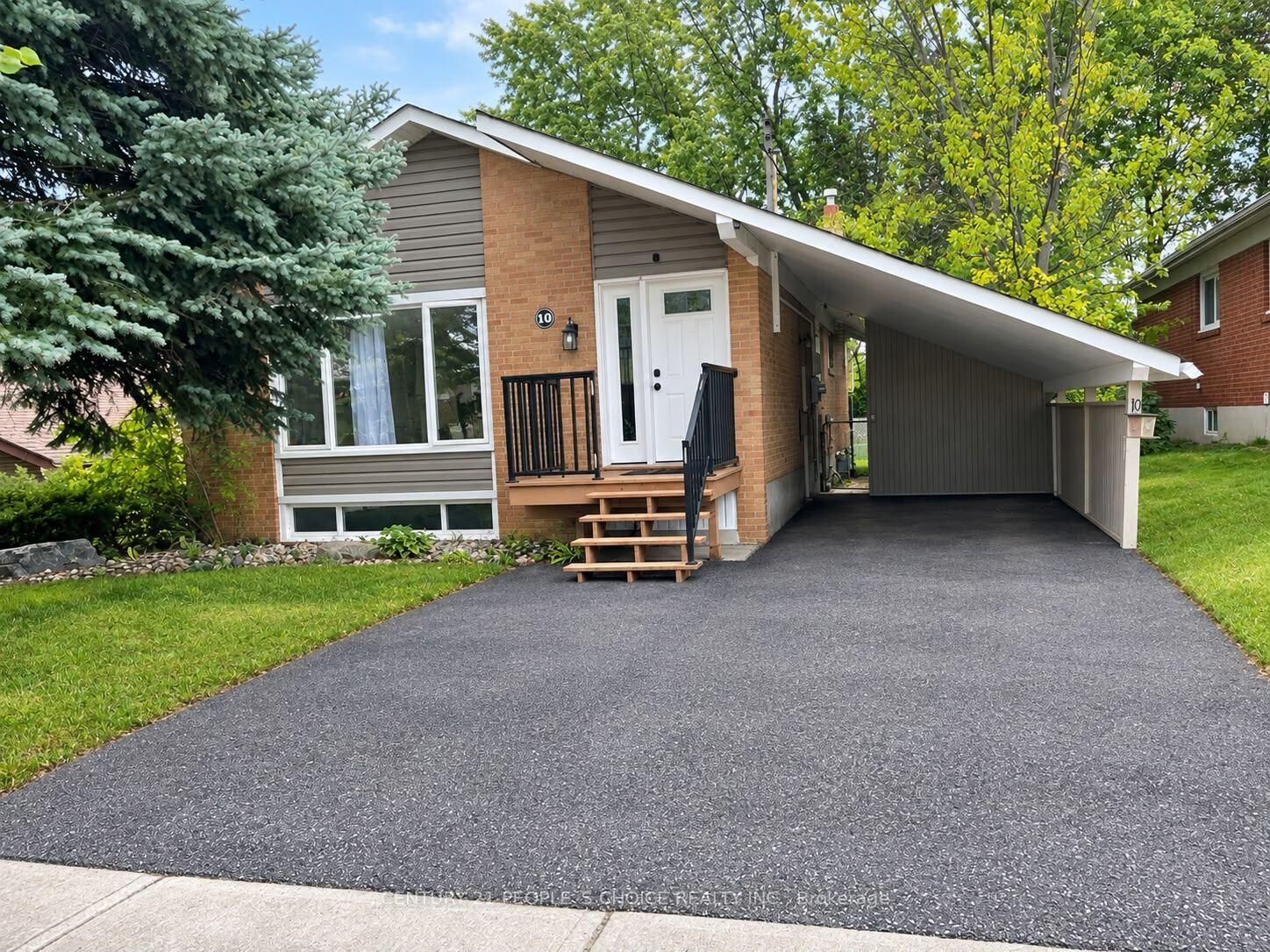 Property Photo:  10 Golfhaven Drive Lwr Lvl  ON M1G 2C9 