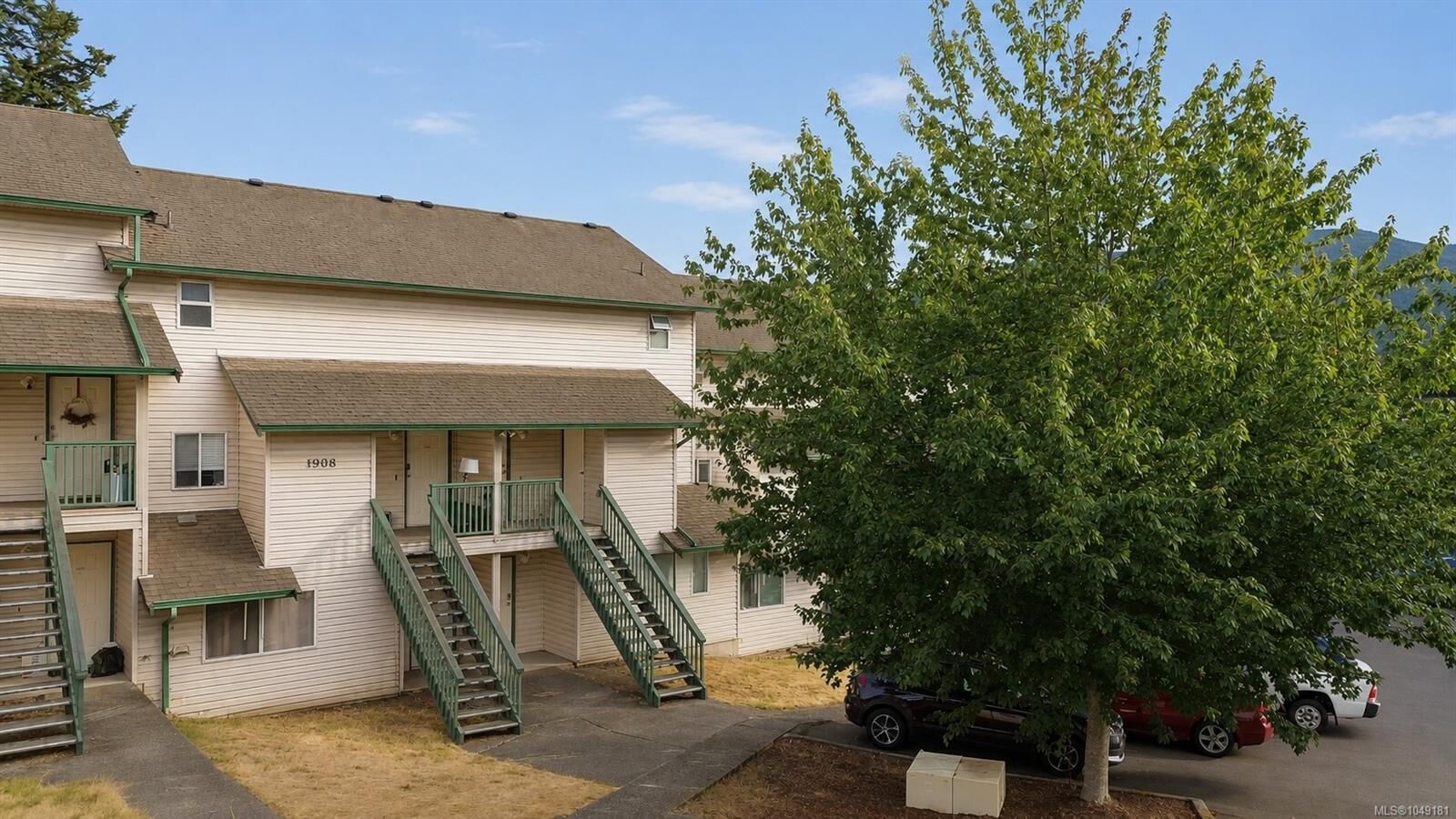 Property Photo:  1908 Bowen Rd #203  BC V9S 5S6 