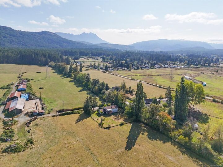 Property Photo:  5970 Cherryvale Lane  BC V9Y 8S1 