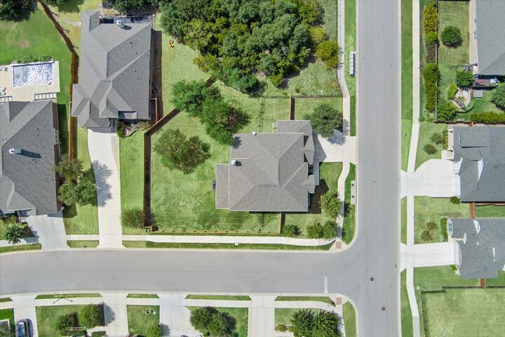 Property Photo:  1106 Silent Oaks Drive  TX 78628 
