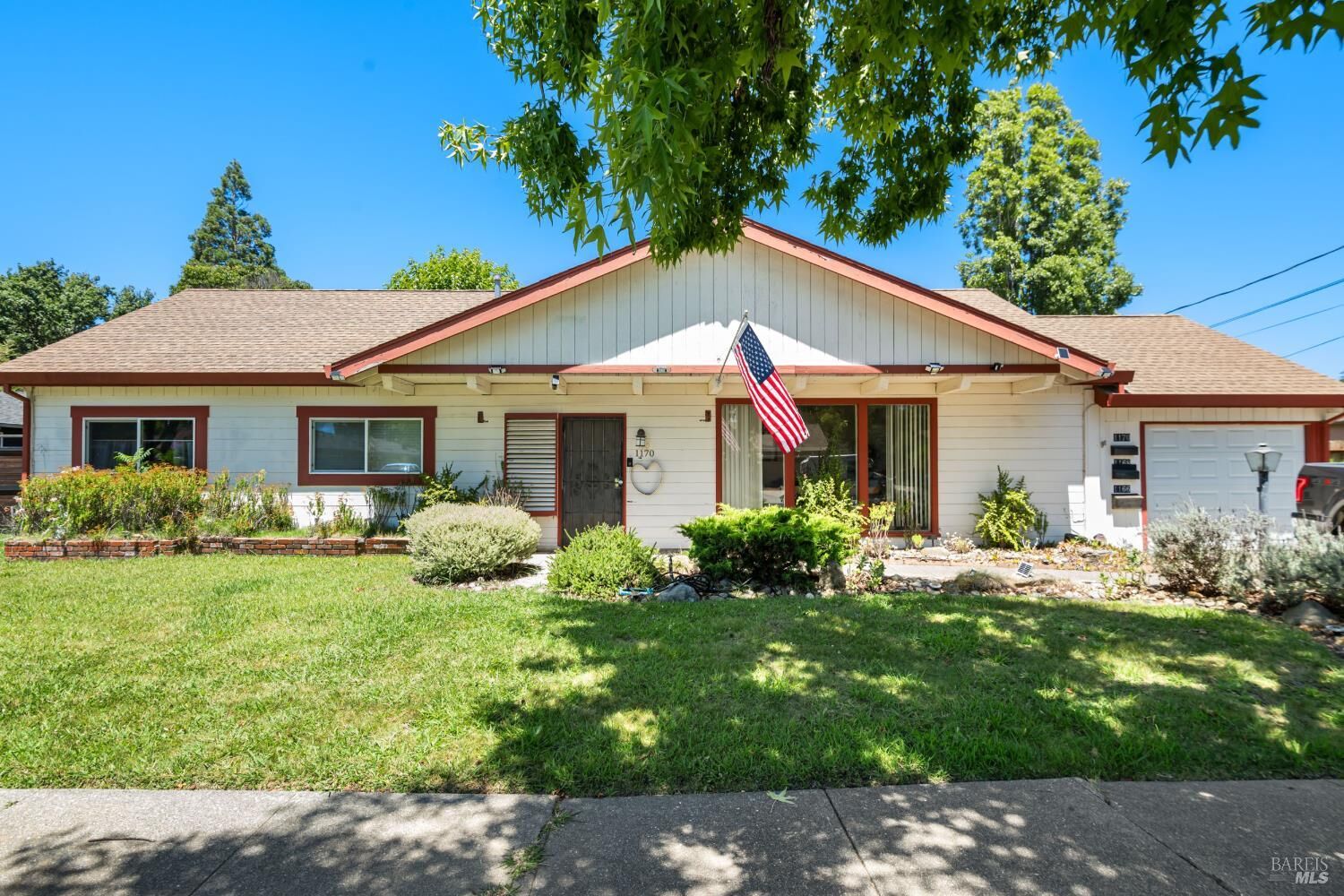 Property Photo:  1170 1166 La Homa Drive  CA 94558 