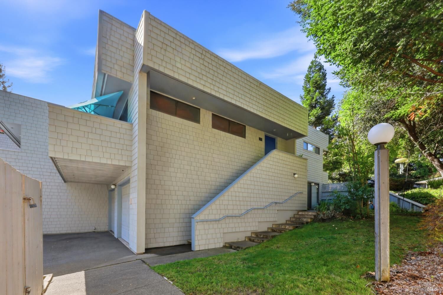 Property Photo: 105 Virginia Avenue 2 CA 95472