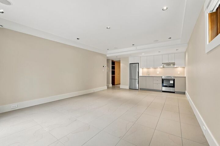 Property Photo:  1090A W 55th Avenue  BC V6P 1R1 