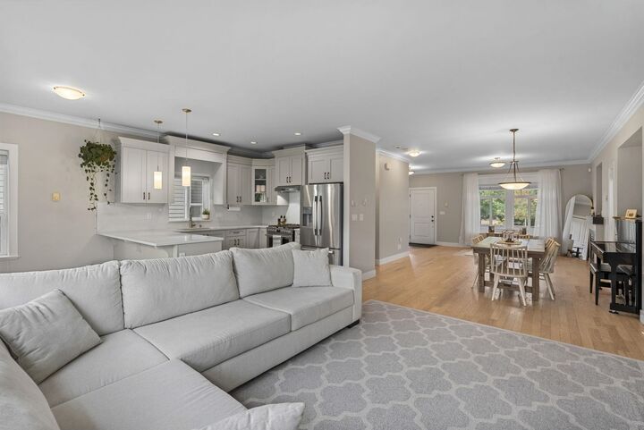 Property Photo:  6679 193 Street  BC V4N 0C1 