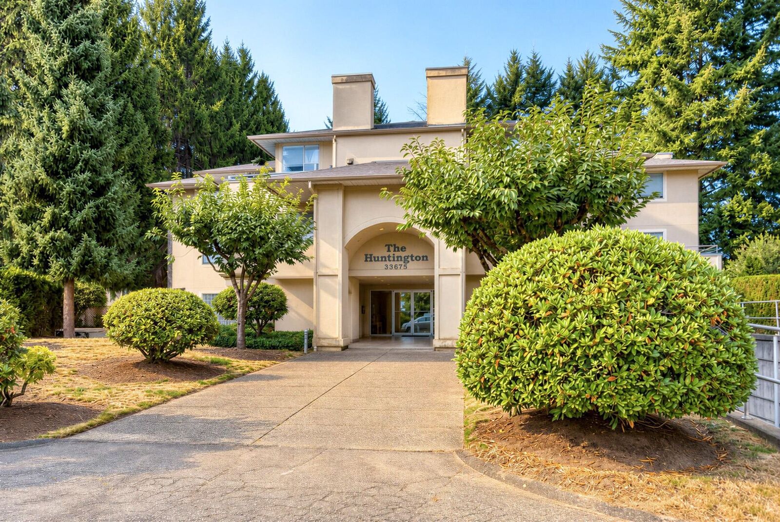 Property Photo:  33675 Marshall Road 206  BC V2S 1L4 
