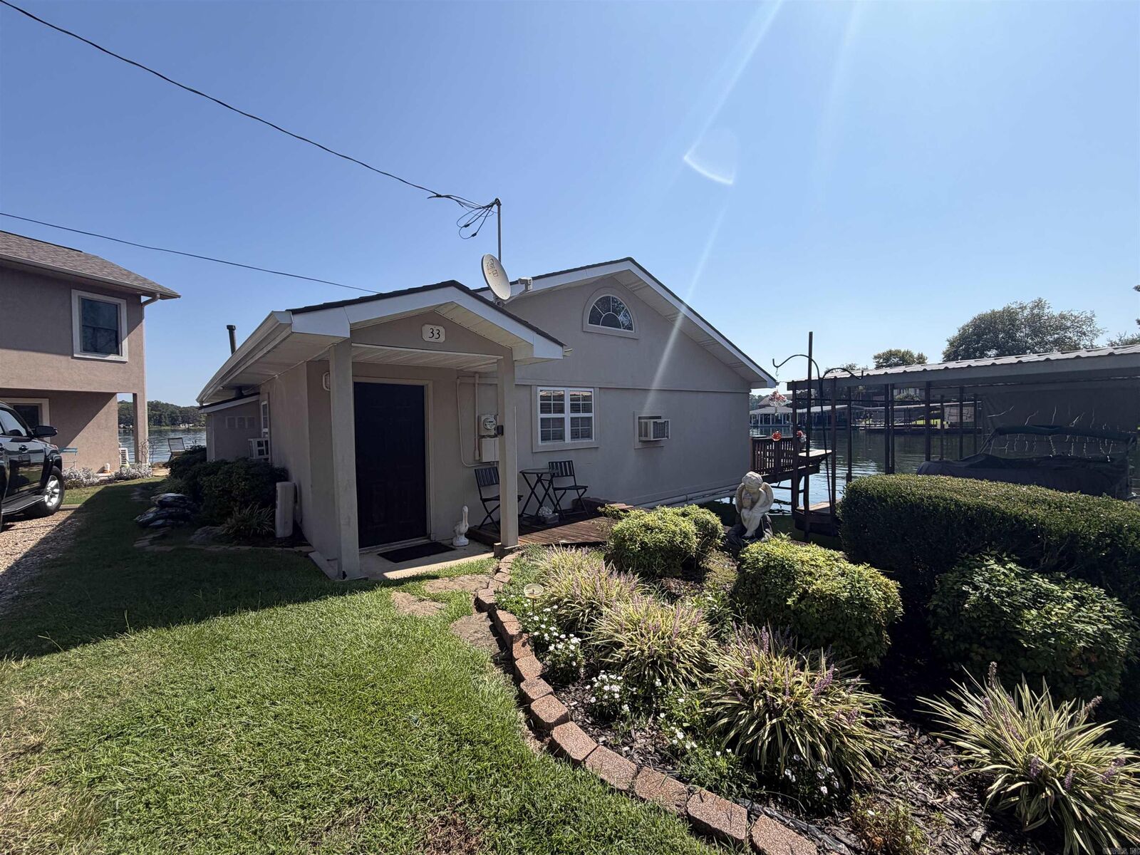 Property Photo:  105 Chambers #33 Point  AR 71913 