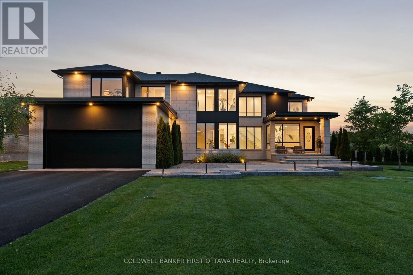 Property Photo: 500 Leimerk Court ON K4M 0E8