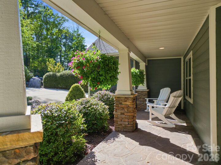Property Photo:  132 Lucent Lane  NC 28117 