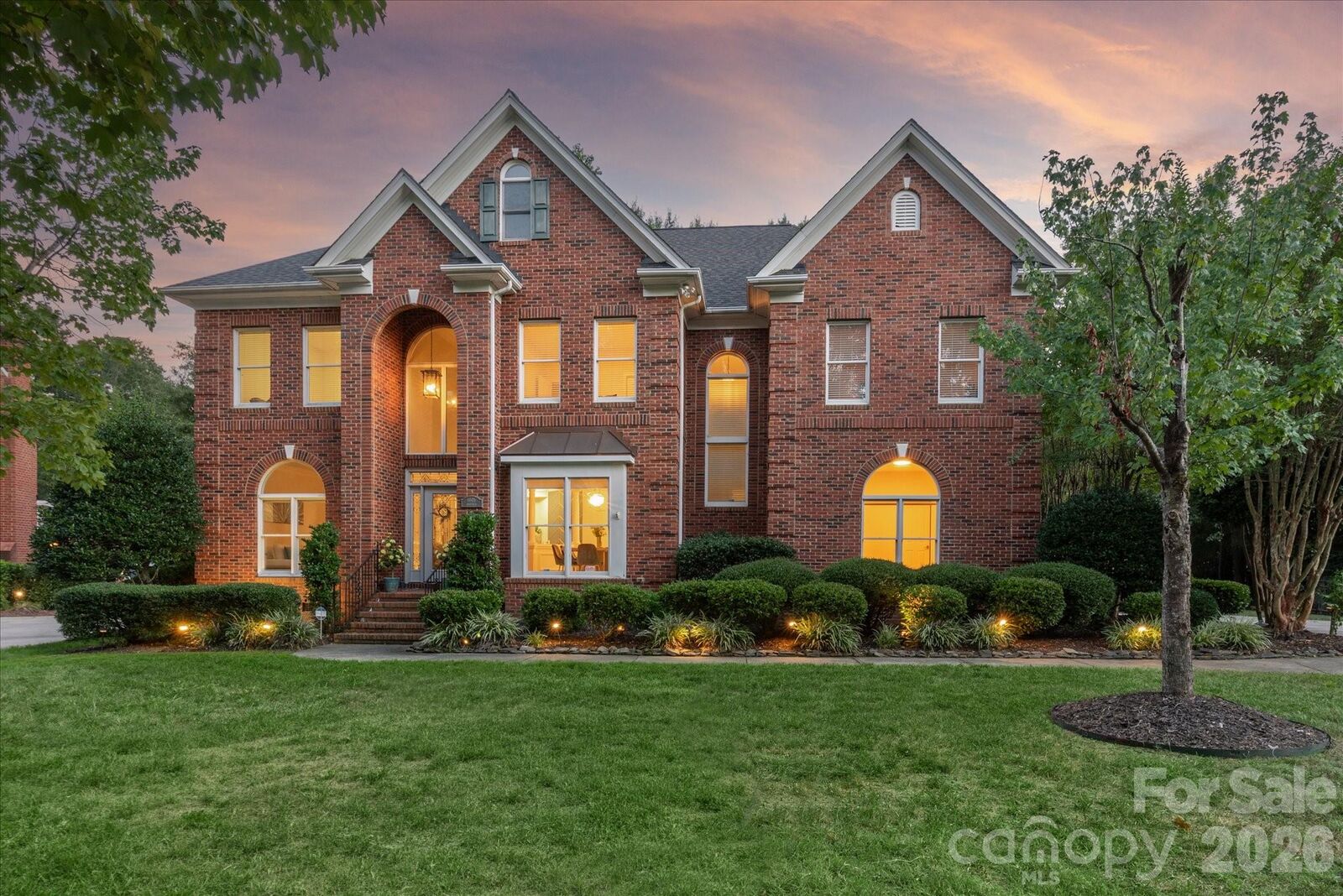 Property Photo:  6605 Saunton Court  NC 28277 