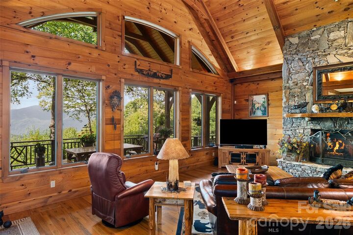 Property Photo: 318 Awohali Trail NC 28751