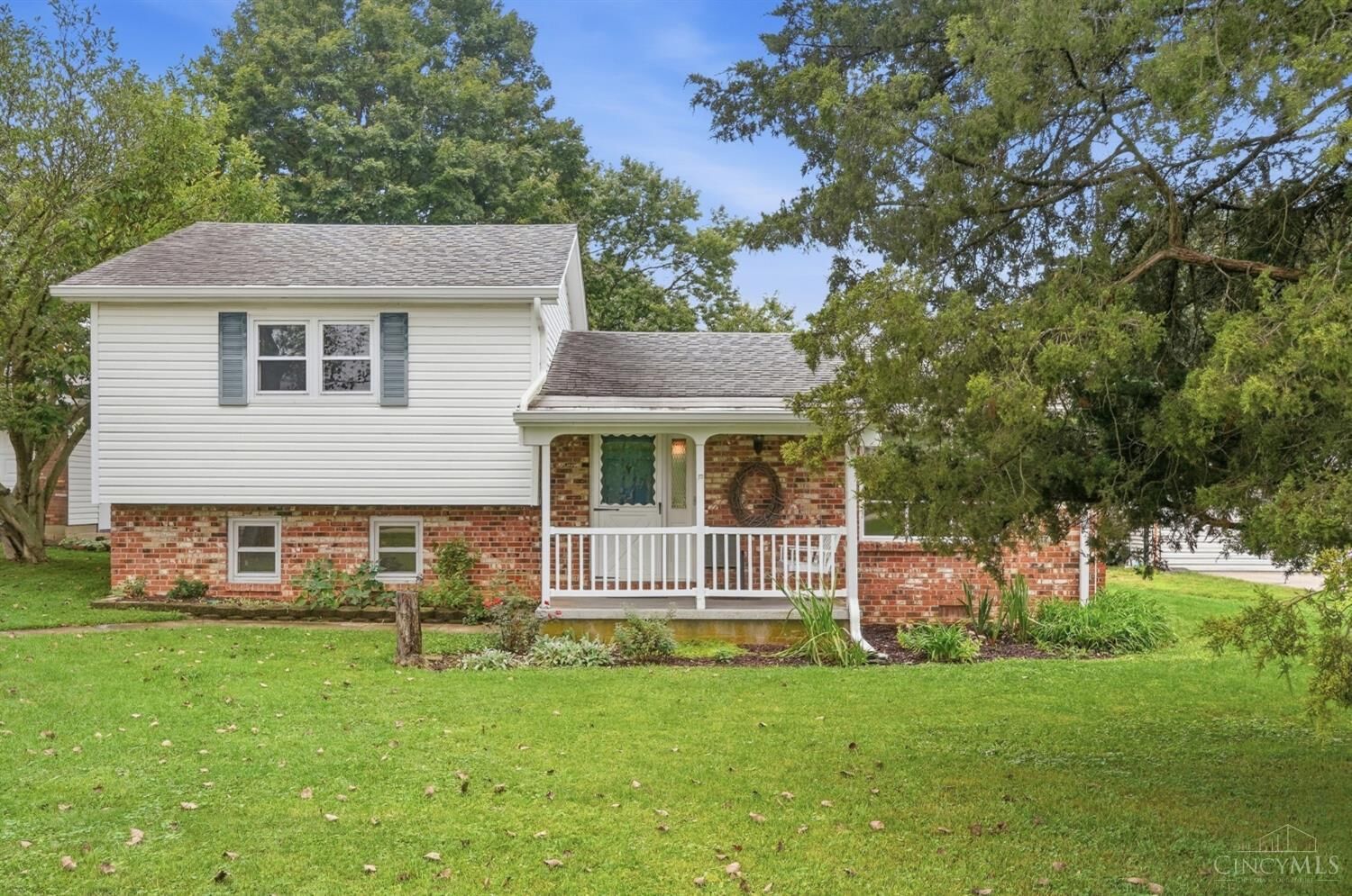 Property Photo:  5799 Shaker Road  OH 45005 