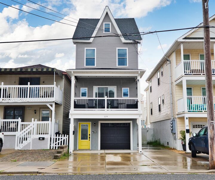 Property Photo:  119 E Walnut  NJ 08260 