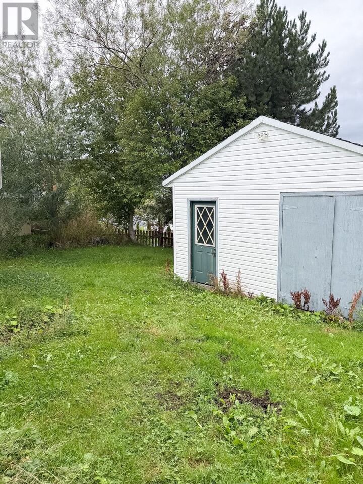 Property Photo:  11 Cranes Avenue  NL A2H 5J7 
