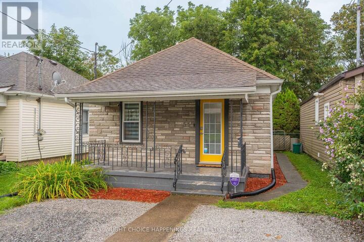Property Photo:  55 Merritt Street  ON L3C 4T2 