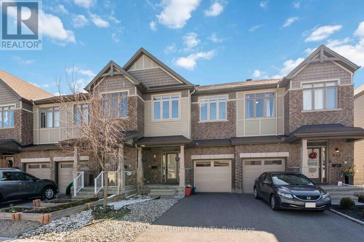Property Photo:  521 Rioja Street  ON K2S 0H8 