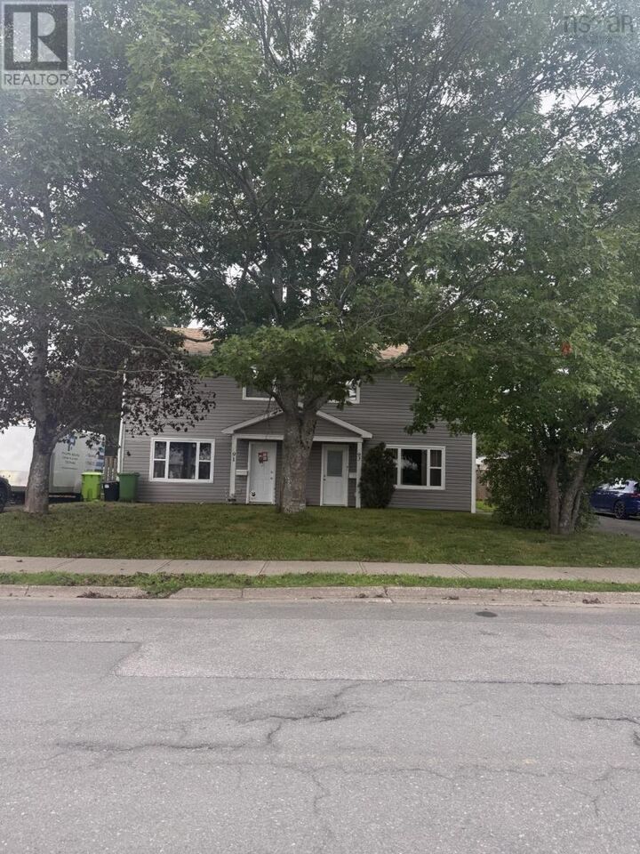 Property Photo:  91 Braemore Avenue, Antigonish, N.s. 91  NS B2G 1L2 