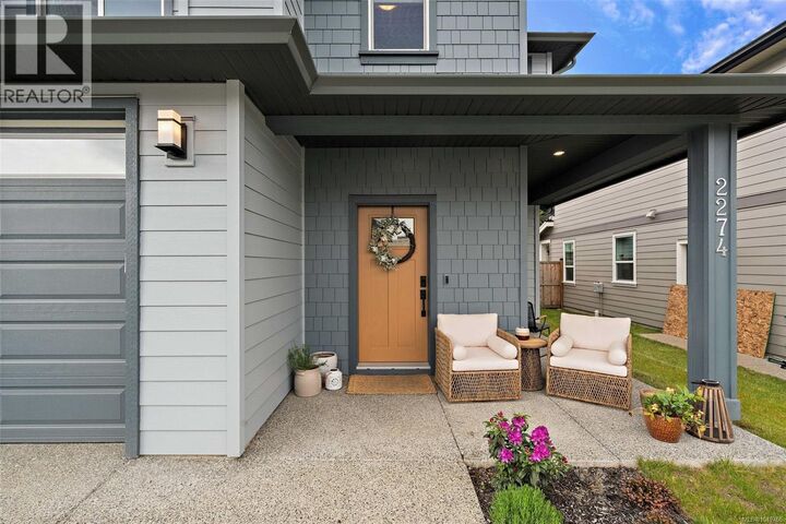 Property Photo: 2274 Evelyn Lane BC V9Z 0W3