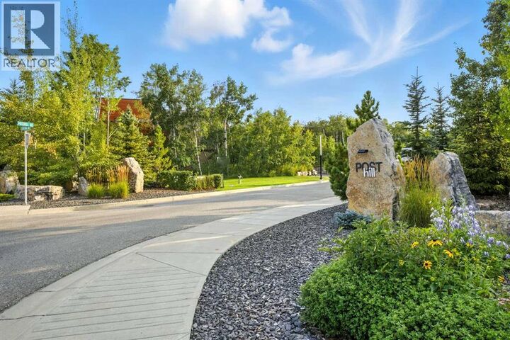 Property Photo:  62 Posthill Drive Southwest  AB T3M 0A8 