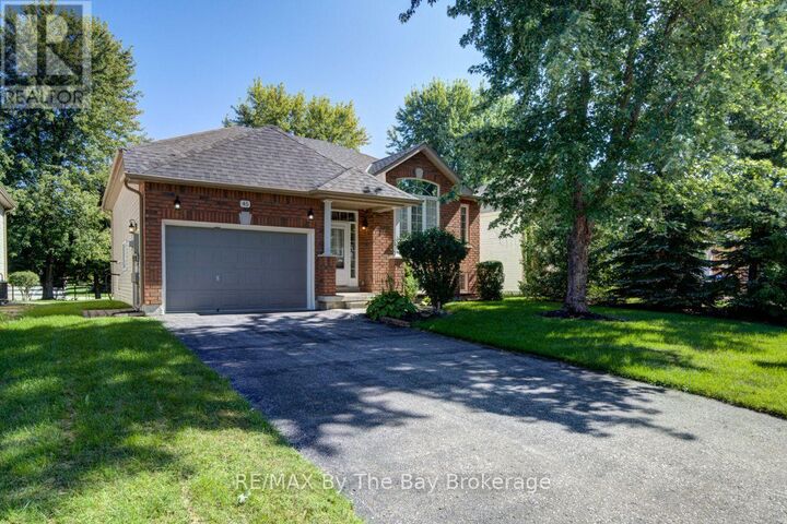 Property Photo:  45 Rose Valley Way  ON L9Z 3C4 