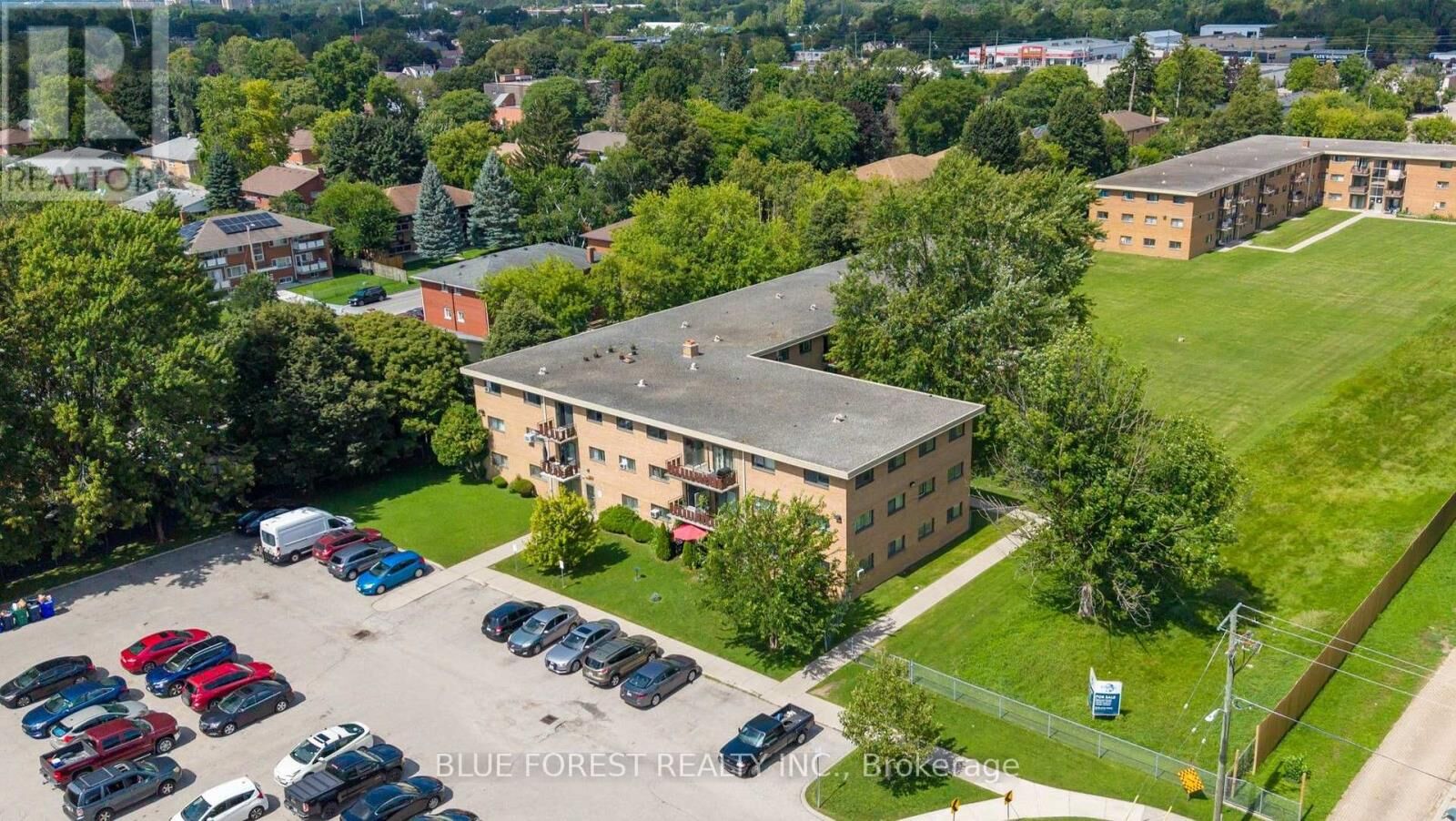 Property Photo:  1830 Dumont Street 112  ON N5W 2S1 