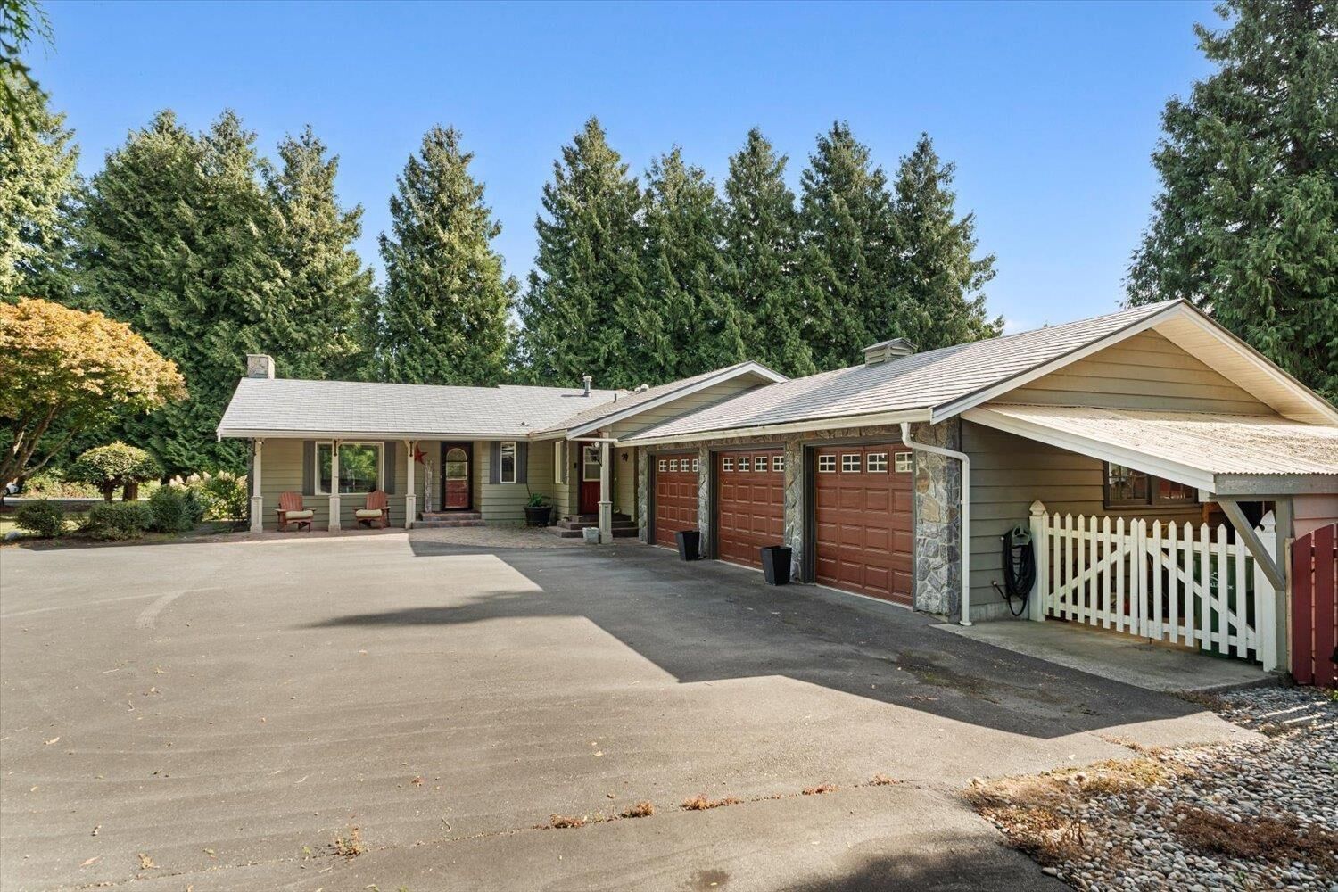Photo de la propriété: 42420 Adams Road BC V2R 4K9