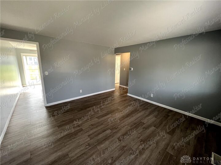 Property Photo:  5444 Bellefontaine  OH 45424 